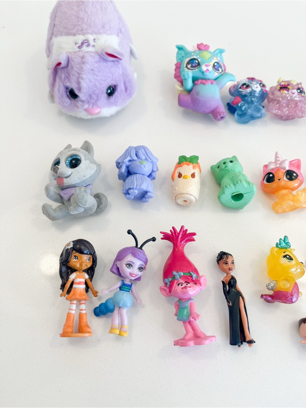Toy Lot - Picture 2 of 3